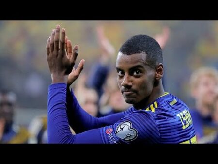 Liverpool FC breaks English transfer record with €145m signing of Alexander Isak