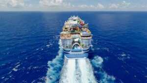 World’s largest cruise ship debuts as industry expects 19 million travelers