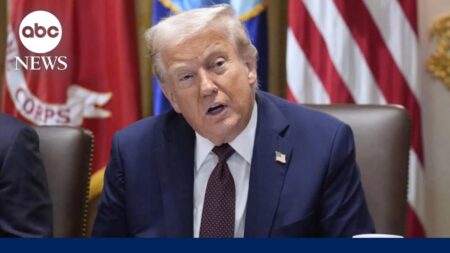 Judge strikes down Trump’s global tariffs