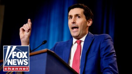 ‘I AM BEGGING’: MAHA advisor has request for Dems