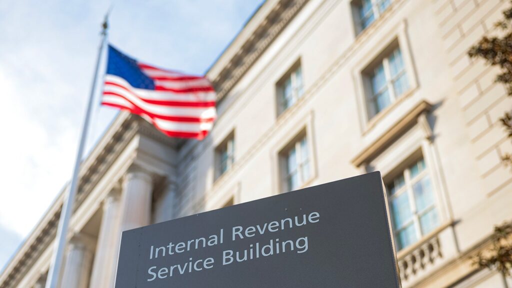 IRS fires top aide linked to Obama-era Tea Party targeting scandal