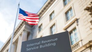 IRS fires top aide linked to Obama-era Tea Party targeting scandal