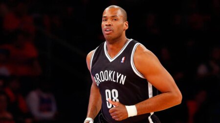 NBA trailblazer Jason Collins receiving treatment for brain tumor, family announces