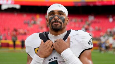 Eagles’ Jalen Hurts, Chiefs’ Chris Jones trade barbs at end of game