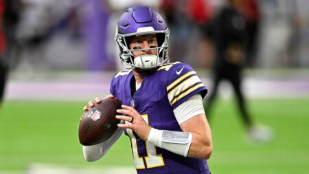 Vikings’ Carson Wentz to make NFL history with unprecedented starting streak