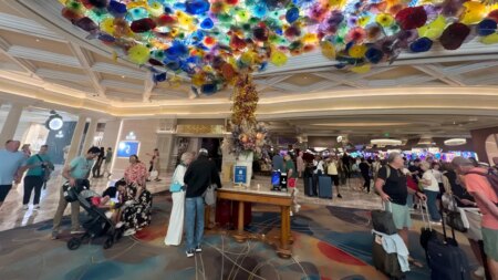 Tourism decline prompts Las Vegas to offer citywide discounts on hotels and shows