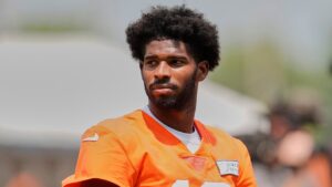 Browns’ Shedeur Sanders takes jab on current NFL starters: ‘I’m capable of doing better’