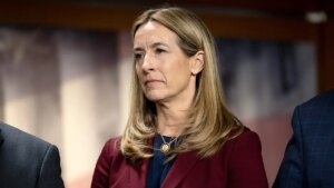 National Archives apologizes to Dem gubernatorial candidate after ‘exceedingly rare’ military records ‘breach’