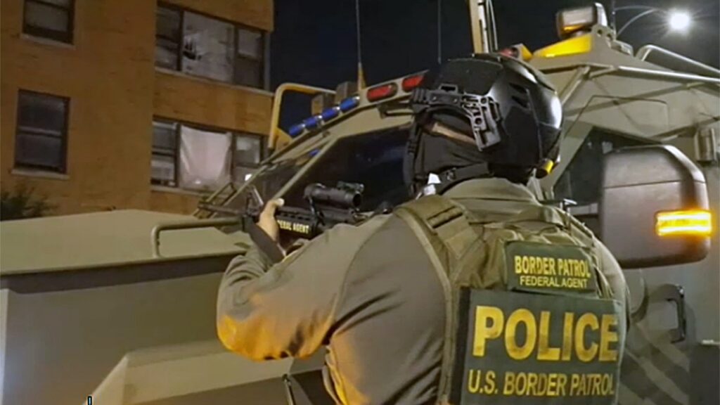 Hundreds of federal agents in Chicago carry out operation targeting suspected Tren de Aragua gang members