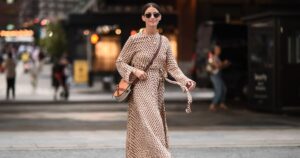 17 Slimming Fall Maxi Dresses That Hide the Tummy While Looking Expensive — From 