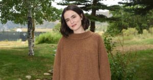Zoey Deutch’s Cozy Knit Sweater Is Sheer Fall Perfection — So Is This  Lookalike