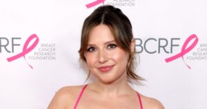 Katie Thurston Shares Plans for Double Mastectomy and Medication Amid Stage IV Cancer Battle