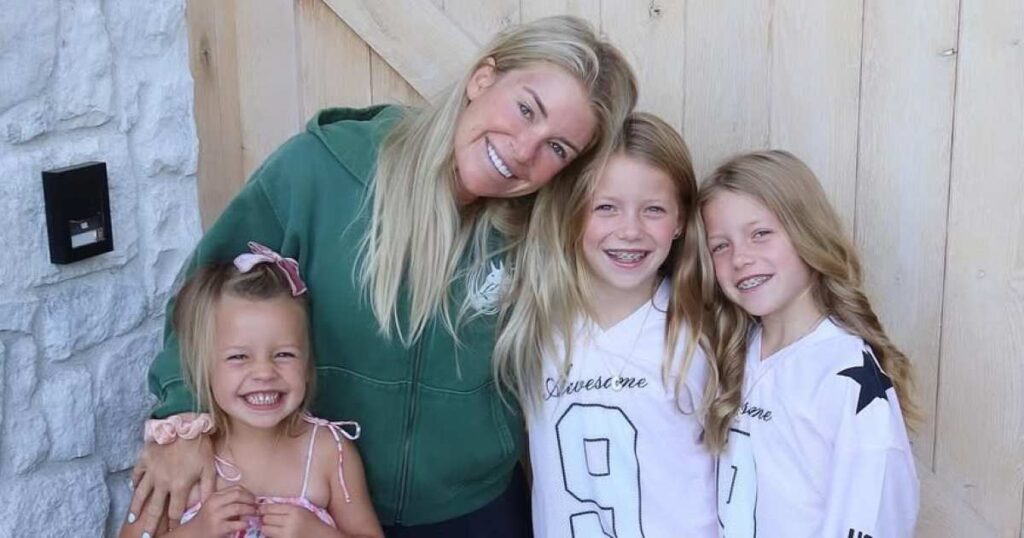 Kelly Stafford Details the ‘Hell’ of Taking 4 Daughters to Rams Game in Philadelphia