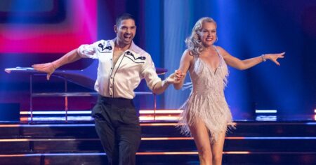 Alan Bersten and Elaine Hendrix Detail Meredith Blake ‘Homage’ in ‘Dancing With the Stars’ Premiere (Exclusive)