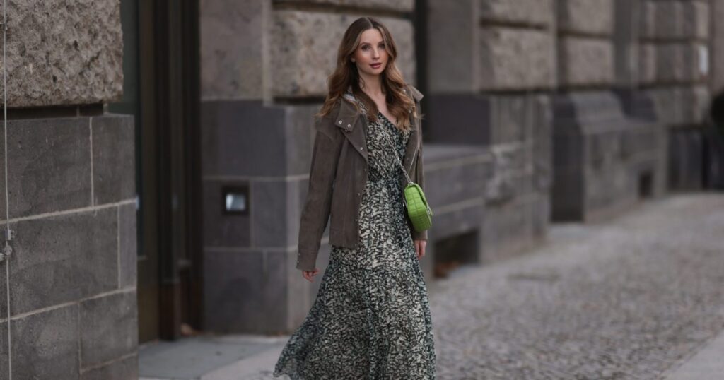 These Floral Fall Dresses Have ‘Hamptons Rich Mom’ Written All Over Them — Starting at 