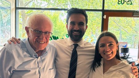 Viral photo shows Bernie Sanders, AOC and Mamdani together in NYC ahead of ‘Fighting Oligarchy’ rally