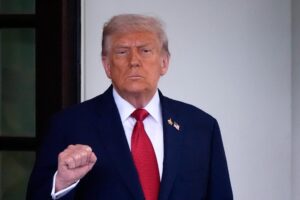 Trump warns of potential violence against ‘radical left’ if attacks on ICE, conservatives continue: ‘The right is a lot tougher’