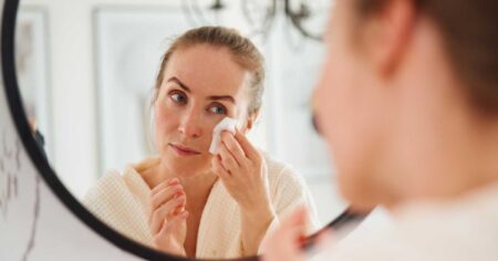Clogged Skin? This Exfoliating and Smoothing Toner Achieves Filter-Like Pores