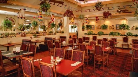 Iconic Mexican restaurant chain returns, plus Las Vegas pawn shop’s bizarre treasures