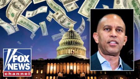 ‘BIG FLOP’: Dems face RIDICULE after shutdown stunt fails