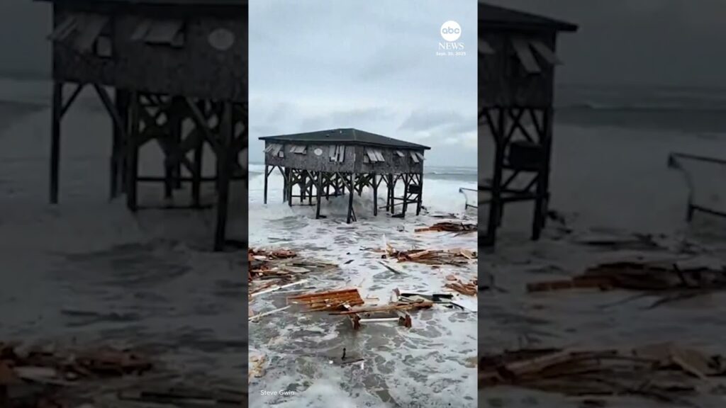 Powerful waves destroy homes In North Carolina