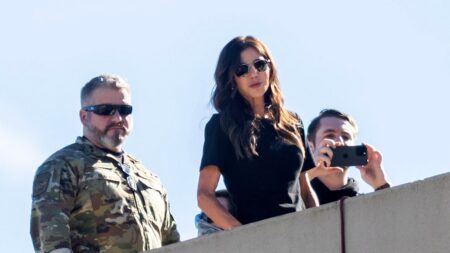 Noem prays with ICE officers during Portland visit as Oregon governor orders troops home