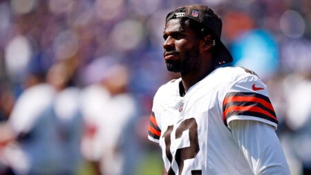 Browns’ Shedeur Sanders reacts to Joe Flacco trade: ‘I’m just happy for him’