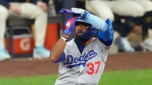 Dodgers’ Teoscar Hernandez abandons team hotel in Milwaukee due to wife’s fear of alleged paranormal activity