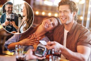 Young singles are giving up on dating for this startling reason, study says 