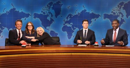 Amy Poehler and Tina Fey Reunite on ‘Saturday Night Live’ for Cold Open