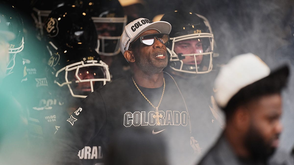 Deion Sanders gets ready to take the field
