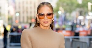 Jennifer Lopez Wore the Color Trend That Belongs in Your Fall Wardrobe — Grab Her Sweater Style for 