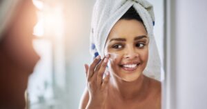 Even Dermatologists Say This  Face Cream Is the Perfect La Mer Alternative