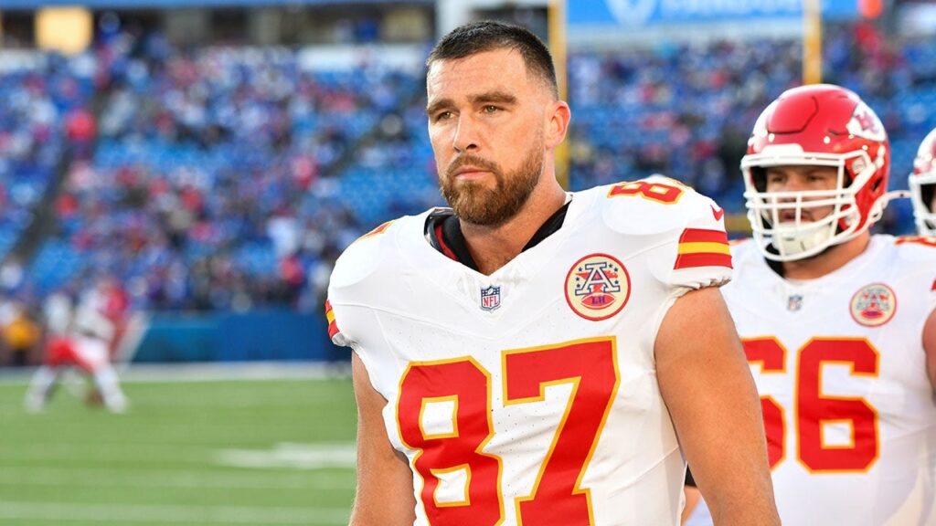 Travis Kelce wants Chiefs to ‘put all the selfish s—‘ aside as playoff chances dwindle Travis Kelce wants Chiefs to ‘put all the selfish s—‘ aside as playoff chances dwindle