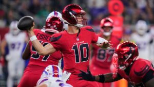 Texans upset Bills to shake up AFC playoff picture Texans upset Bills to shake up AFC playoff picture