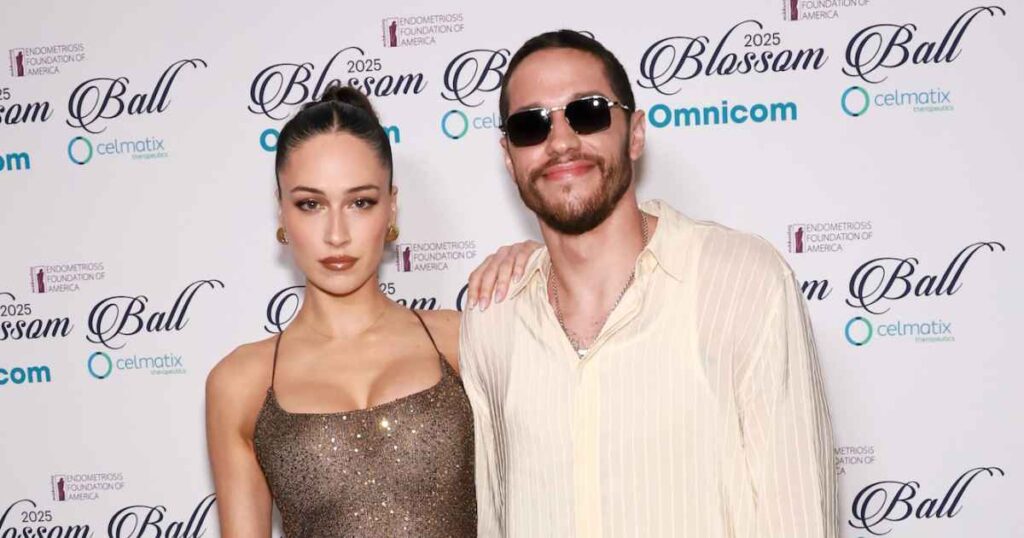 Pete Davidson’s Girlfriend Elsie Hewitt Shares She’s in ‘Absolute Agony’ Throughout Pregnancy Pete Davidson’s Girlfriend Elsie Hewitt Shares She’s in ‘Absolute Agony’ Throughout Pregnancy