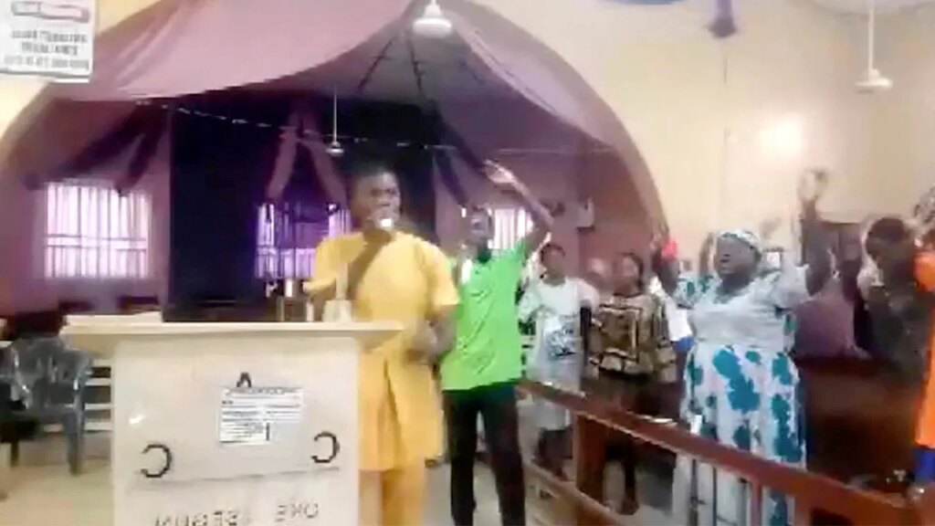 Gunmen attack church in Nigeria, killing two and kidnapping others Gunmen attack church in Nigeria, killing two and kidnapping others