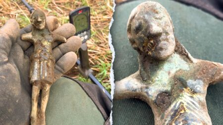 ‘He revealed himself to me’: Treasure hunter unearths 900-year-old figure of Jesus in windswept field ‘He revealed himself to me’: Treasure hunter unearths 900-year-old figure of Jesus in windswept field