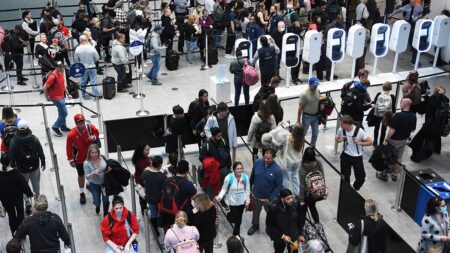 Pilot program at major airport tracks movement, approves international flyers’ identity Pilot program at major airport tracks movement, approves international flyers’ identity