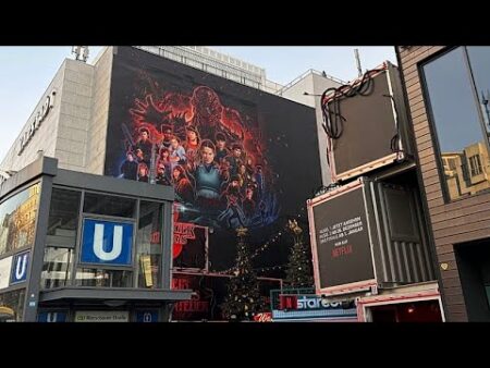 Berlin goes upside down: Stranger Things Christmas market takes over Ku’damm Berlin goes upside down: Stranger Things Christmas market takes over Ku’damm