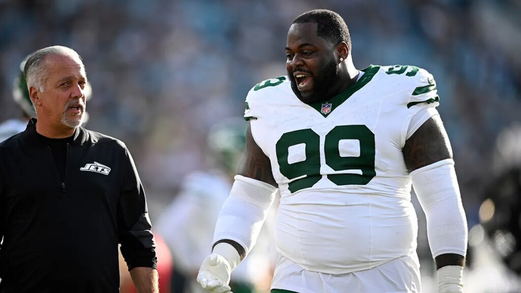 Jets defensive lineman rips NFL officials after ejection vs Jaguars
