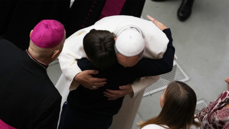 Pope Leo XIV condemns ‘antisemitic violence’ after massacre in Sydney: ‘We must eliminate hatred’