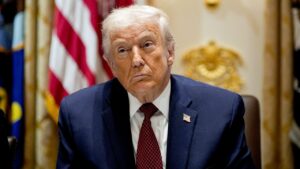 Two key Senate Republicans join push to overturn Trump’s federal union order Two key Senate Republicans join push to overturn Trump’s federal union order