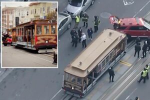 15 injured after San Francisco cable car comes to screeching halt 15 injured after San Francisco cable car comes to screeching halt