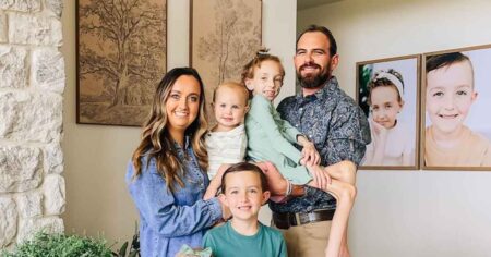 Brie Bird Dies at Age 9 After Battling Stage 4 Cancer, Her Mom Says ‘We Love You for Eternity’ Brie Bird Dies at Age 9 After Battling Stage 4 Cancer, Her Mom Says ‘We Love You for Eternity’