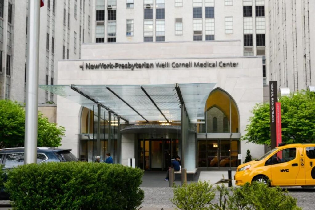 Lifeless newborn was exposed to fentanyl before being dumped at NYC hospital in a plastic bag Lifeless newborn was exposed to fentanyl before being dumped at NYC hospital in a plastic bag