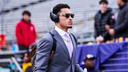 Agent dumps Washington quarterback trying to break M contract days after signing