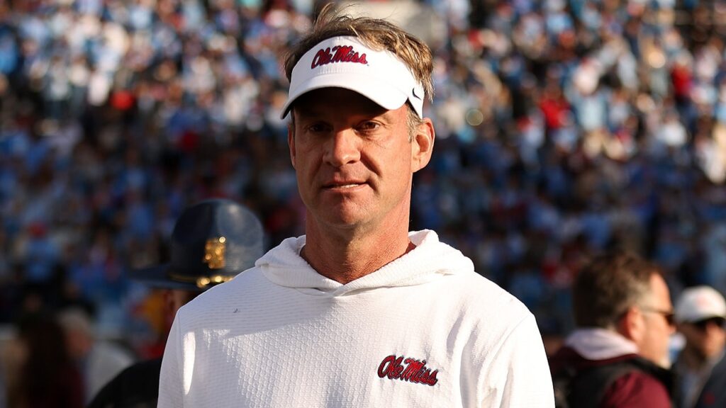 LSU’s Lane Kiffin nets 0K after Ole Miss falls in CFP semifinal, contract shows