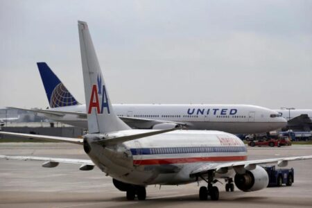 United and American Airlines hike up ticket prices at major US airport as rivalry heats up United and American Airlines hike up ticket prices at major US airport as rivalry heats up