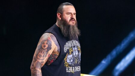 Pro wrestling fans loudly chant ‘f— ICE’ during an All Elite Wrestling match